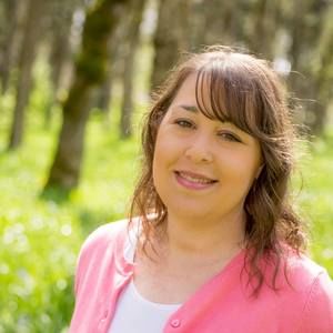 Meet your Posher, Hilary